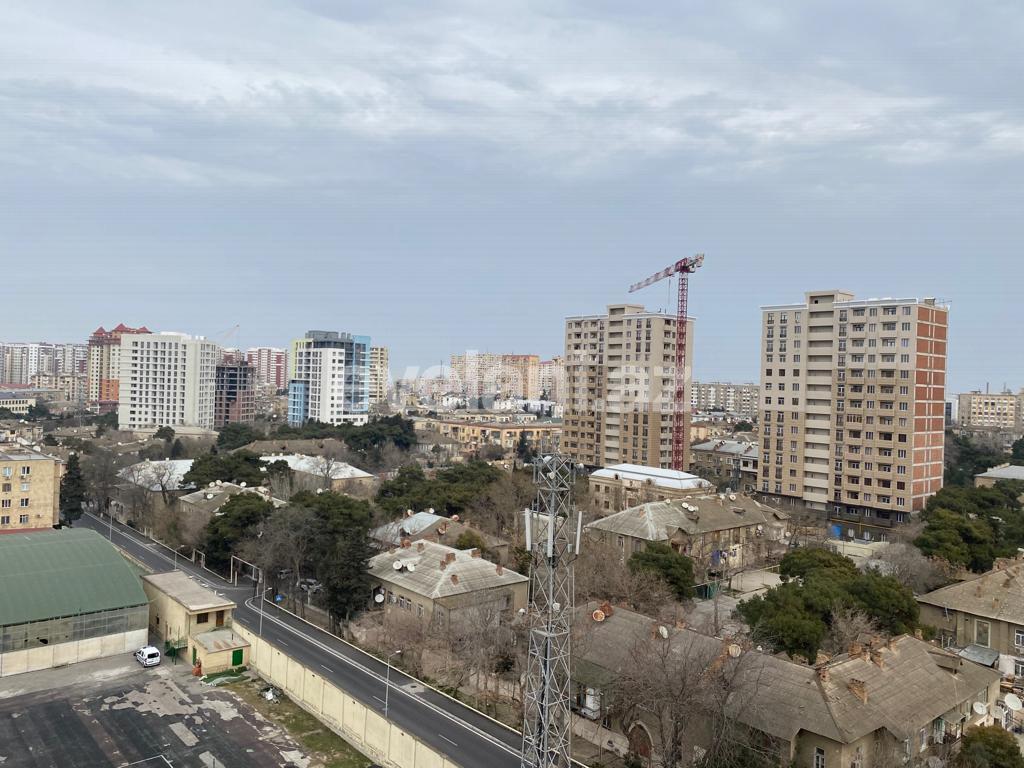 Satılır, yeni tikili, 5 otaqlı, 210 m², Bakı, Nizami r, Neftçilər m.