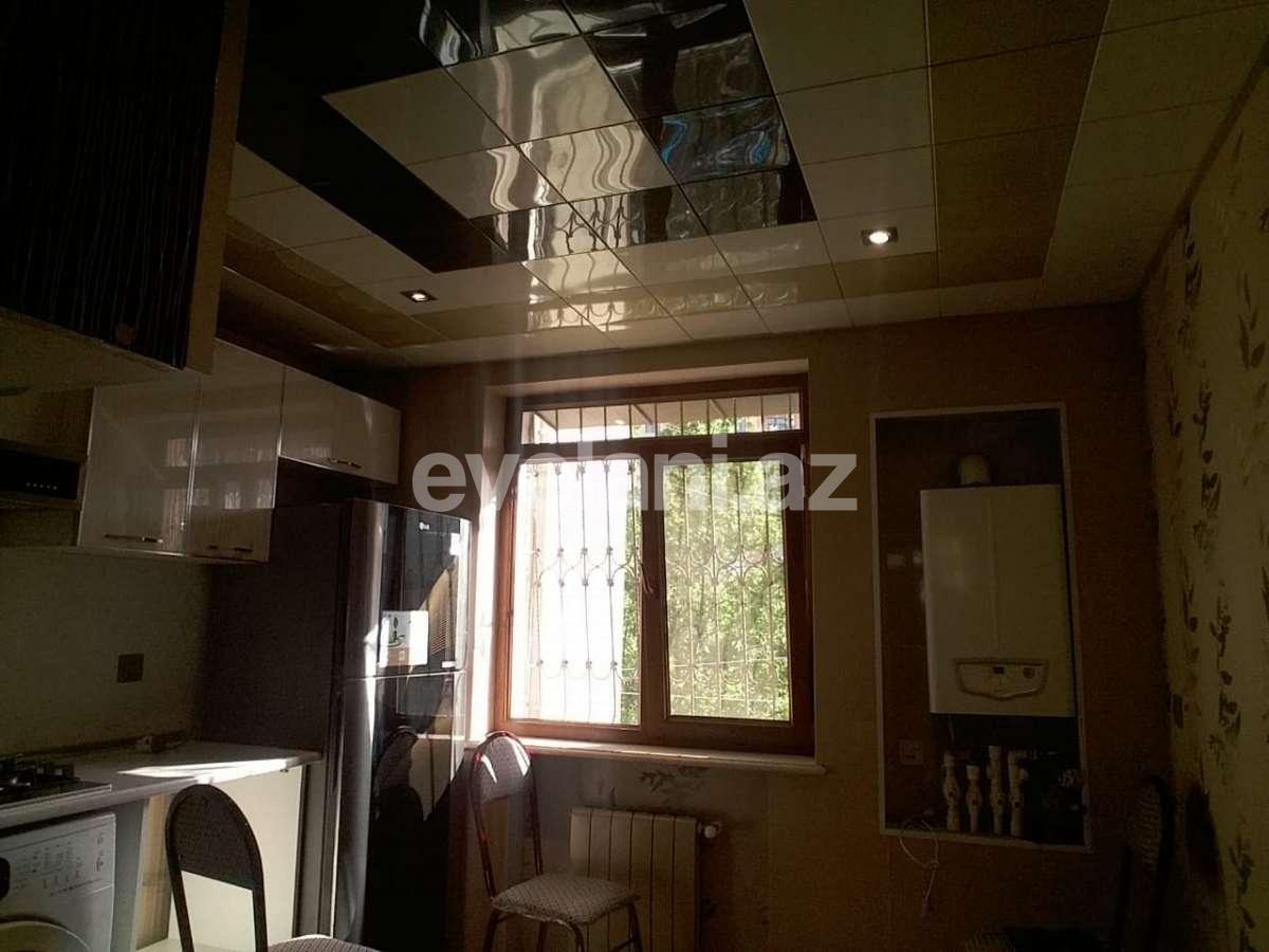 Kirayə verilir, köhnə tikili, 3 otaqlı, 90 m², Bakı, Nərimanov r.