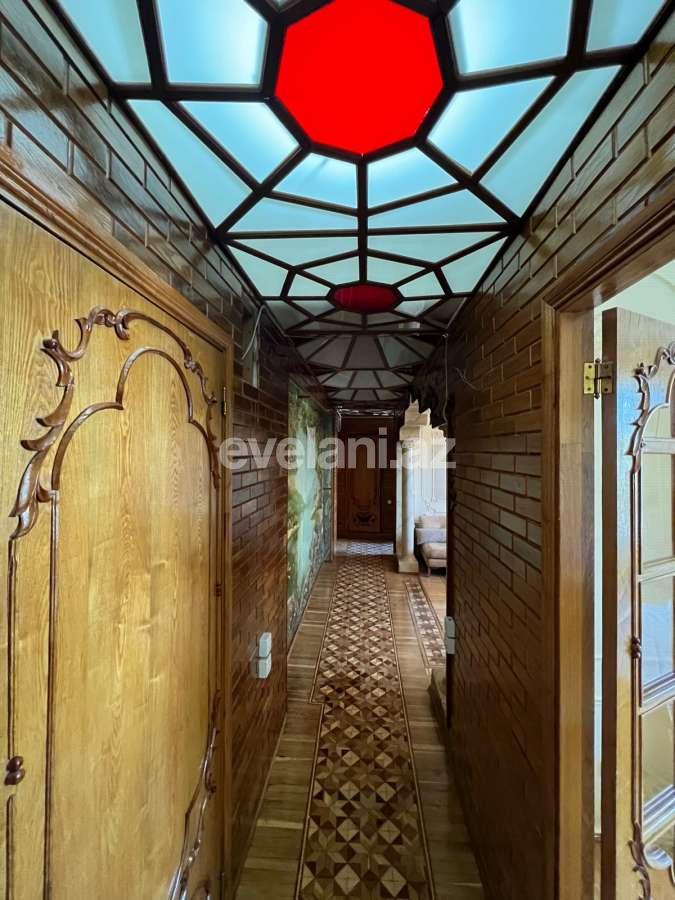 Kirayə verilir, köhnə tikili, 3 otaqlı, 91 m², Bakı, Səbail r, İçəri Şəhər m.