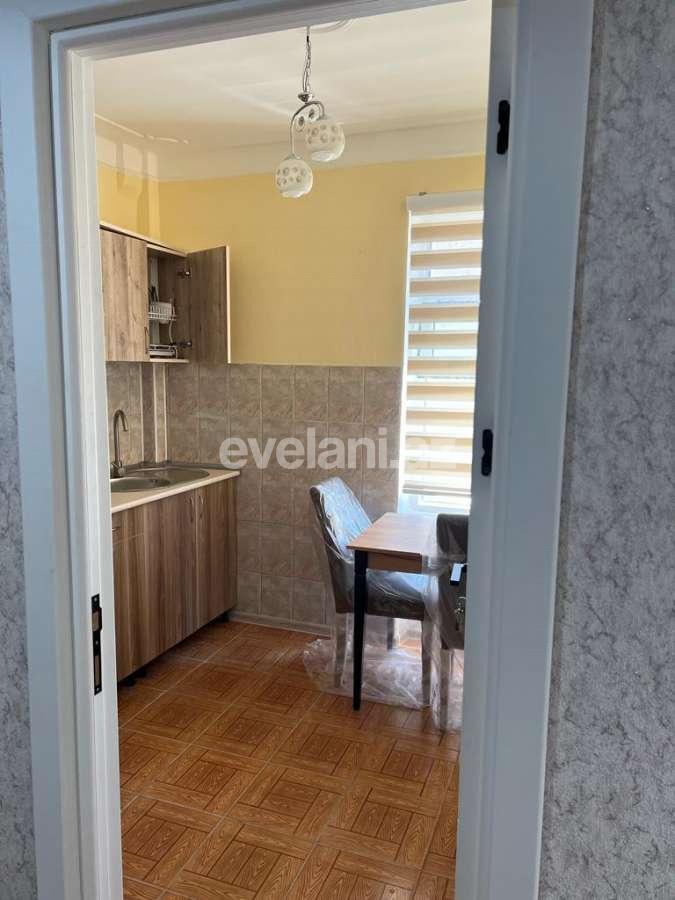 Kirayə verilir, köhnə tikili, 2 otaqlı, 60 m², Bakı, Binəqədi r, 8-ci mikrorayon q, Azadlıq prospekti m.