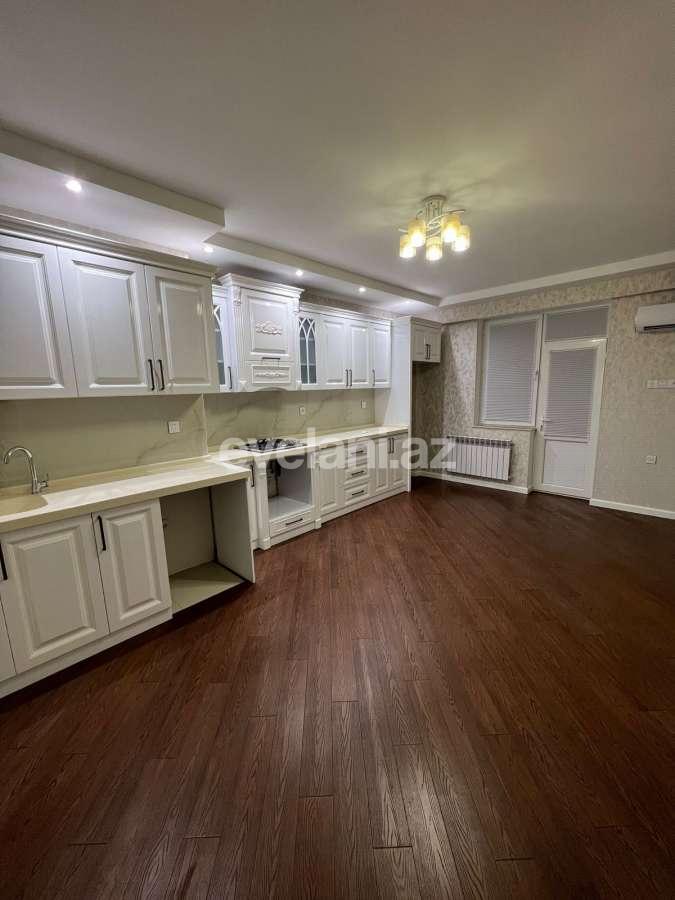 Satılır, yeni tikili, 3 otaqlı, 134 m², Bakı, Yasamal r, Yeni Yasamal q, İnşaatçılar m.