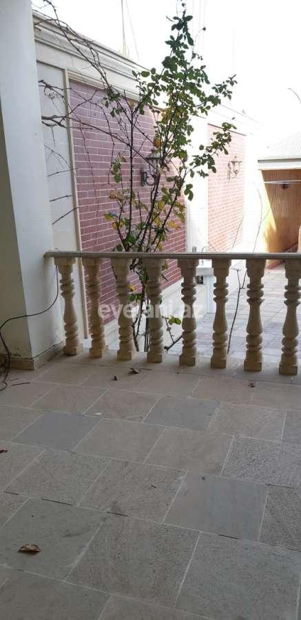 Satılır, həyət evi / bağ, 3 otaqlı, 100 m², Bakı, Səbail r, Badamdar q.