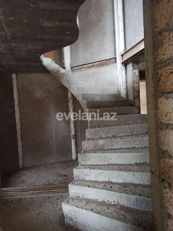Satılır, həyət evi / bağ, 6 otaqlı, 350 m², Bakı, Səbail r, Badamdar q.