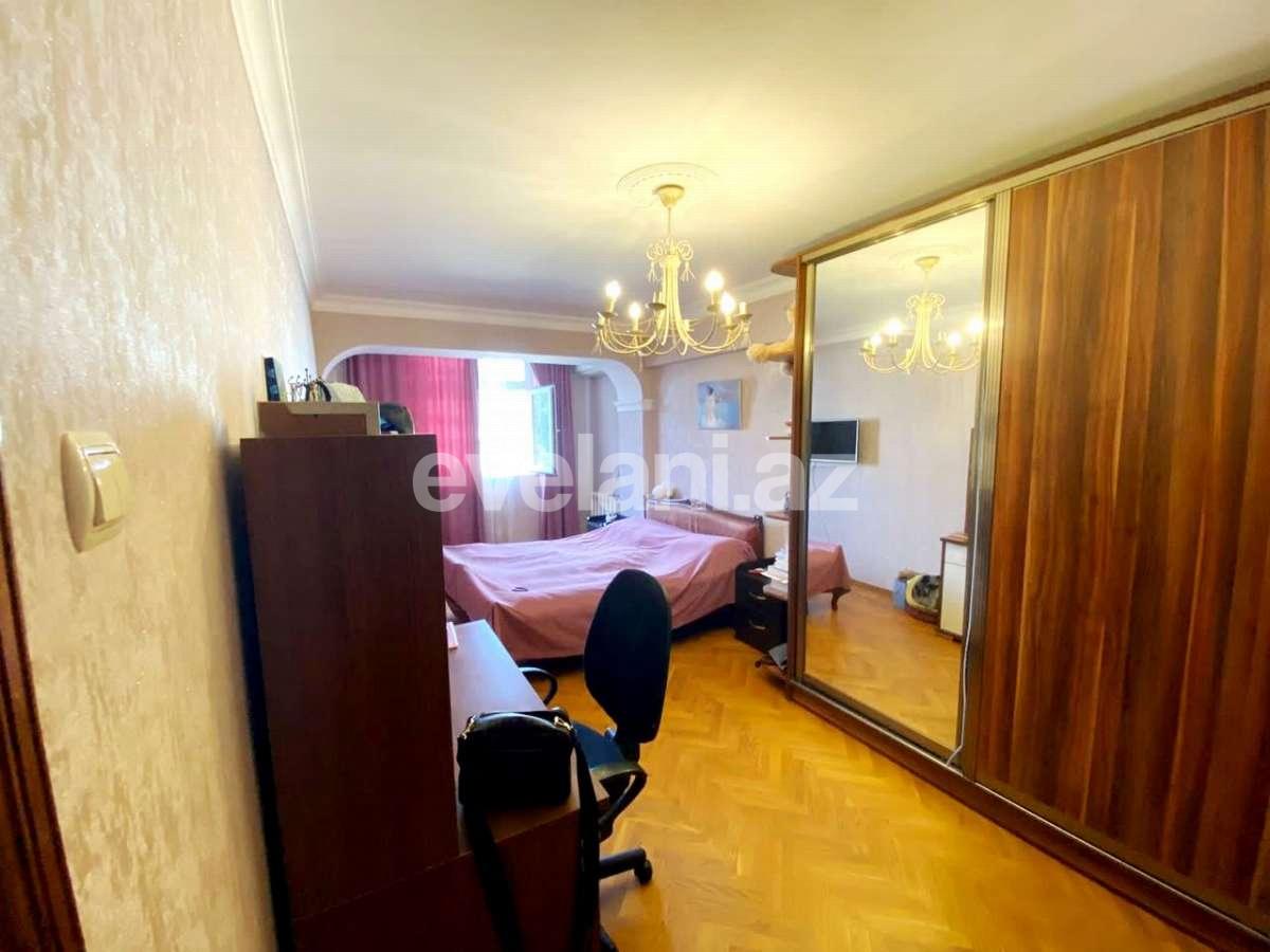 Satılır, köhnə tikili, 3 otaqlı, 110 m², Bakı, Yasamal r, İçəri Şəhər m.