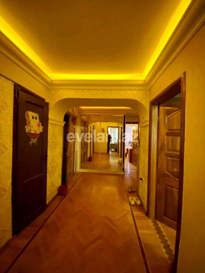 Satılır, köhnə tikili, 3 otaqlı, 110 m², Bakı, Yasamal r, İçəri Şəhər m.