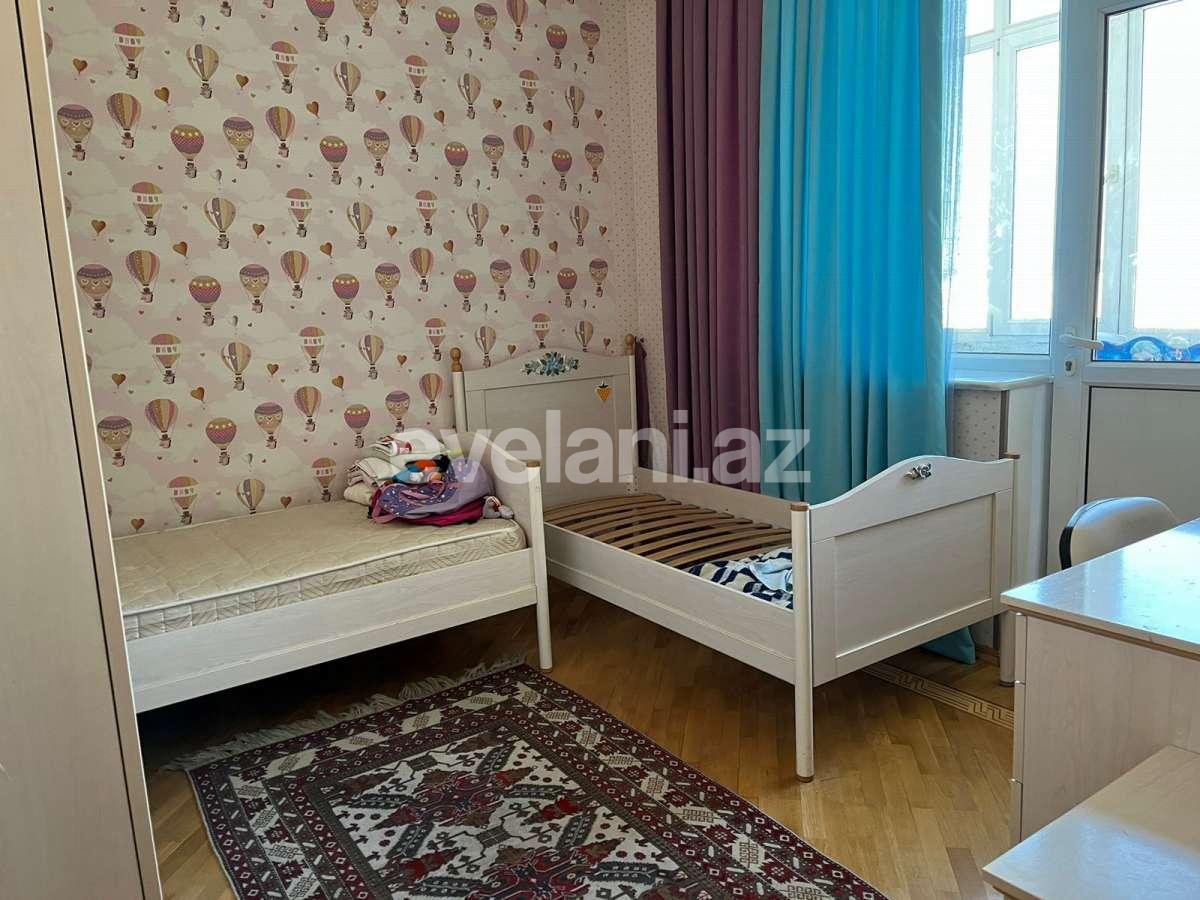 Satılır, yeni tikili, 4 otaqlı, 130 m², Bakı, Nizami r, Xalqlar Dostluğu m.