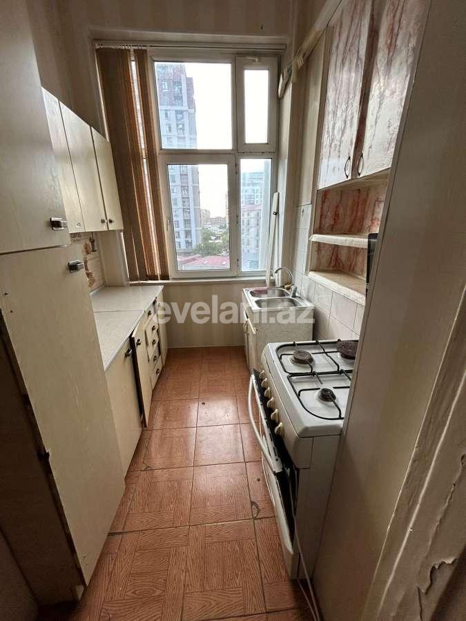 Satılır, köhnə tikili, 3 otaqlı, 59.98 m², Bakı, Nərimanov r, Montin q, Nəriman Nərimanov m.