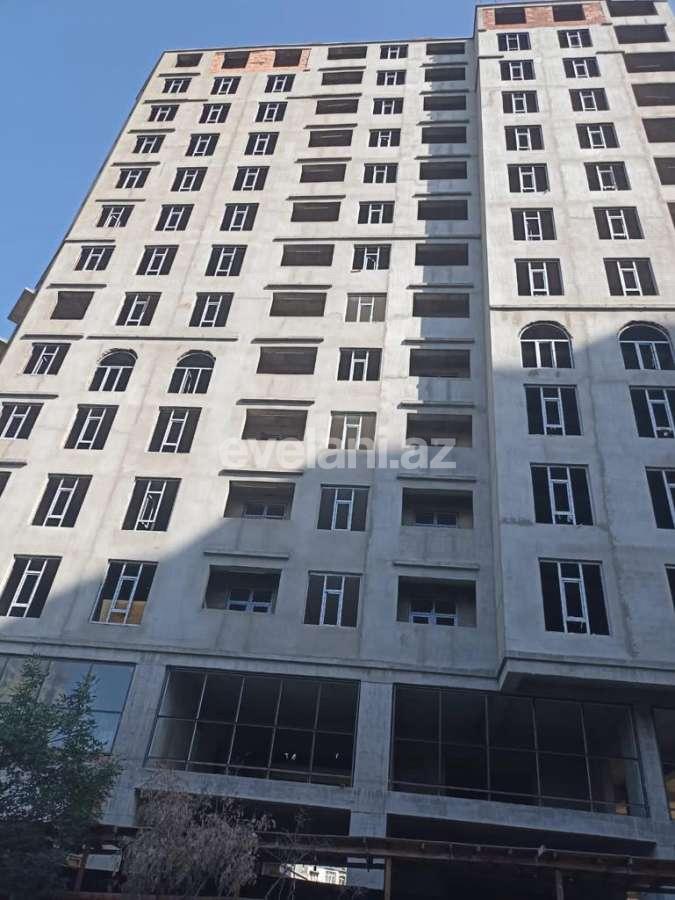 Satılır, yeni tikili, 3 otaqlı, 147 m², Bakı, Nəsimi r, 4-cü mikrorayon q, Memar Əcəmi m.