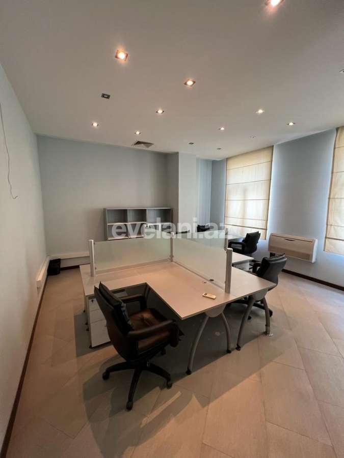 Сдаётся, офис, 4-комнаты, 150 m², Баку, Сабаильский r, Сахил m.