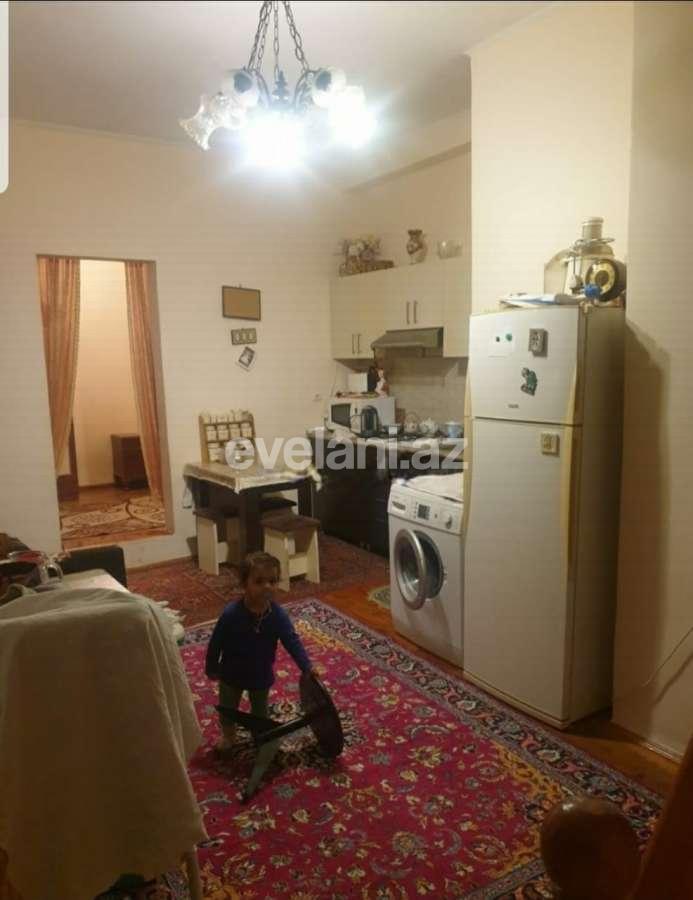 Kirayə verilir, həyət evi / bağ, 3 otaqlı, 80 m², Bakı, Nəsimi r, 28 may m.