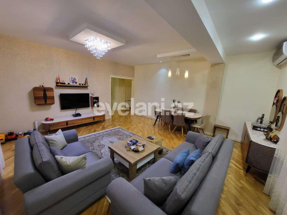 Satılır, yeni tikili, 4 otaqlı, 132 m², Bakı, Nəsimi r, 4-cü mikrorayon q, Nəsimi m.