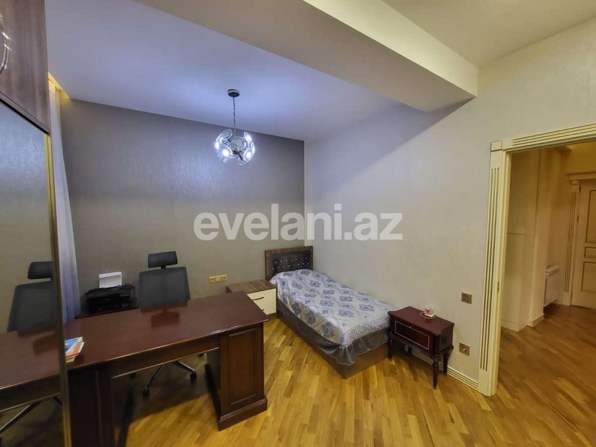 Satılır, yeni tikili, 4 otaqlı, 132 m², Bakı, Nəsimi r, 4-cü mikrorayon q, Nəsimi m.
