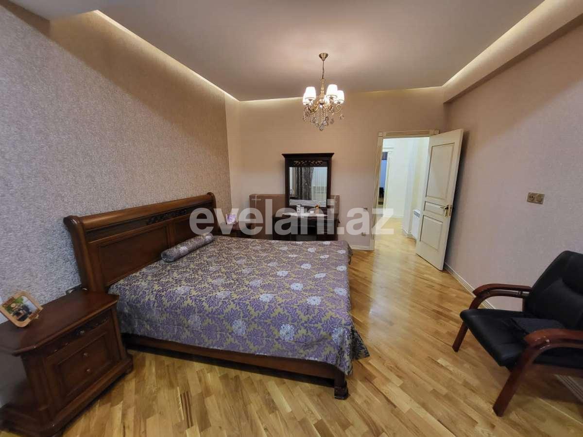 Satılır, yeni tikili, 4 otaqlı, 132 m², Bakı, Nəsimi r, 4-cü mikrorayon q, Nəsimi m.