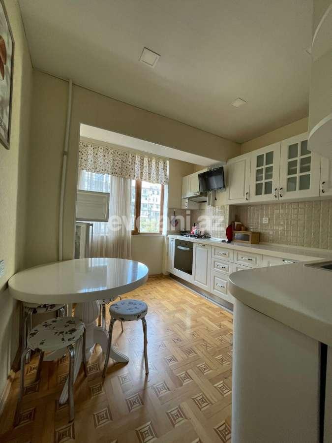 Сдаётся, вторичка, 4-комнаты, 86 m², Баку, Наримановский r, Гянджлик m.