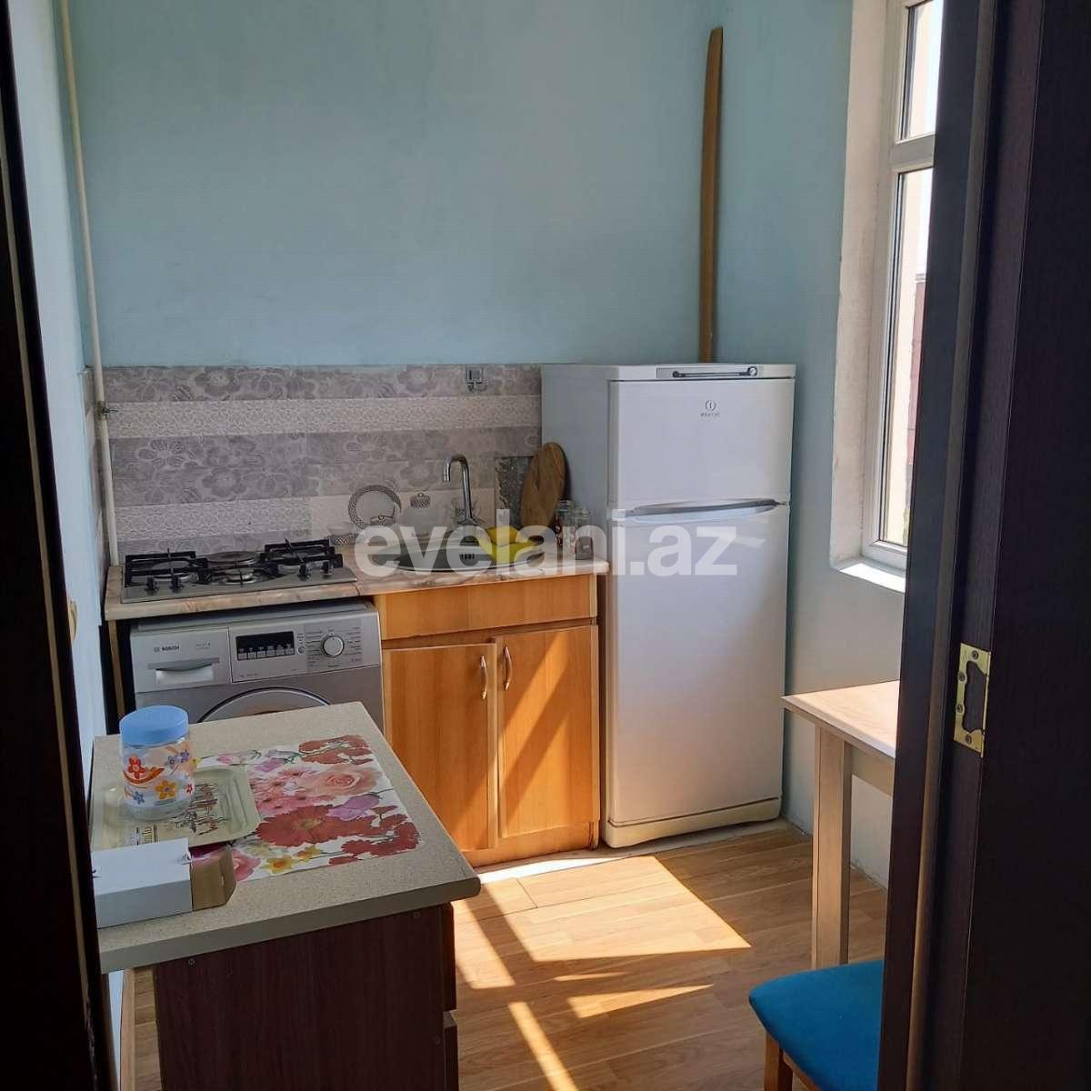 Kirayə verilir, köhnə tikili, 2 otaqlı, 46 m², Bakı, Nəsimi r, 3-cü mikrorayon q, Memar Əcəmi m.