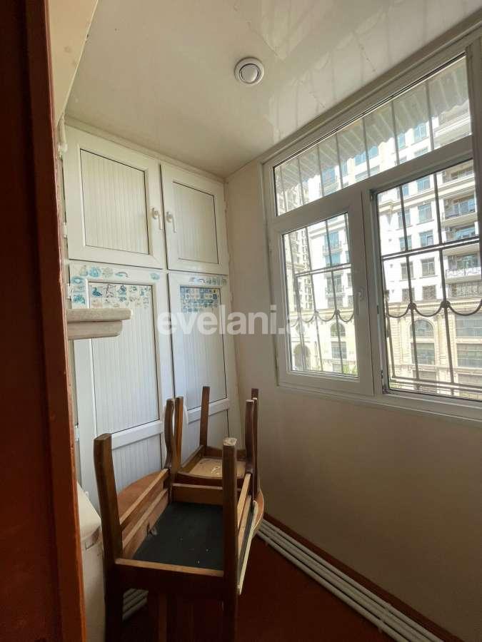 Rent, old building, 2 room, 55 m², Baku, Yasamal r, Elmlar Akademiyası m.
