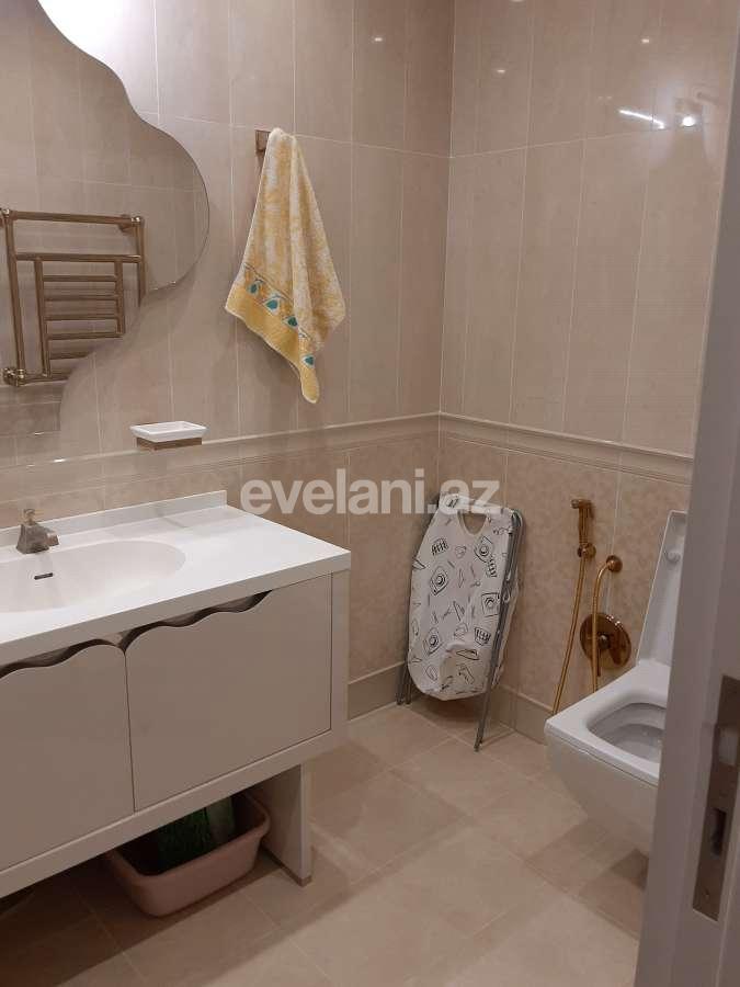 Satılır, yeni tikili, 4 otaqlı, 200 m², Bakı, Yasamal r, Elmlər Akademiyası m.