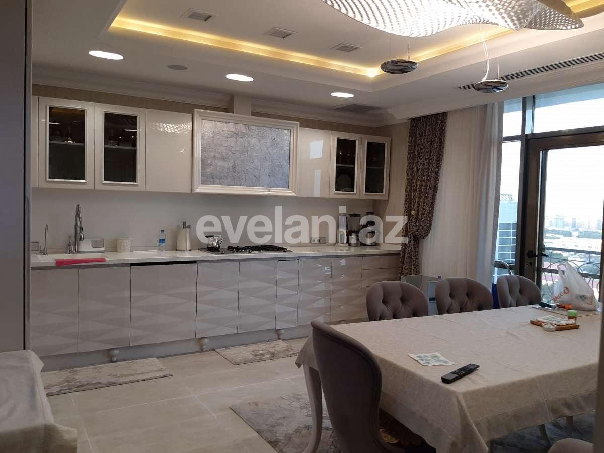 Satılır, yeni tikili, 4 otaqlı, 200 m², Bakı, Yasamal r, Elmlər Akademiyası m.