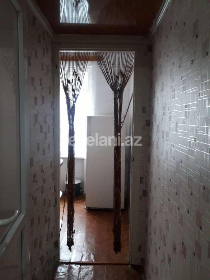 Kirayə verilir, köhnə tikili, 2 otaqlı, 45 m², Bakı, Nizami r, Qara Qarayev m.