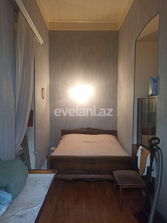 Satılır, köhnə tikili, 2 otaqlı, 68 m², Bakı, Səbail r, Sahil m.