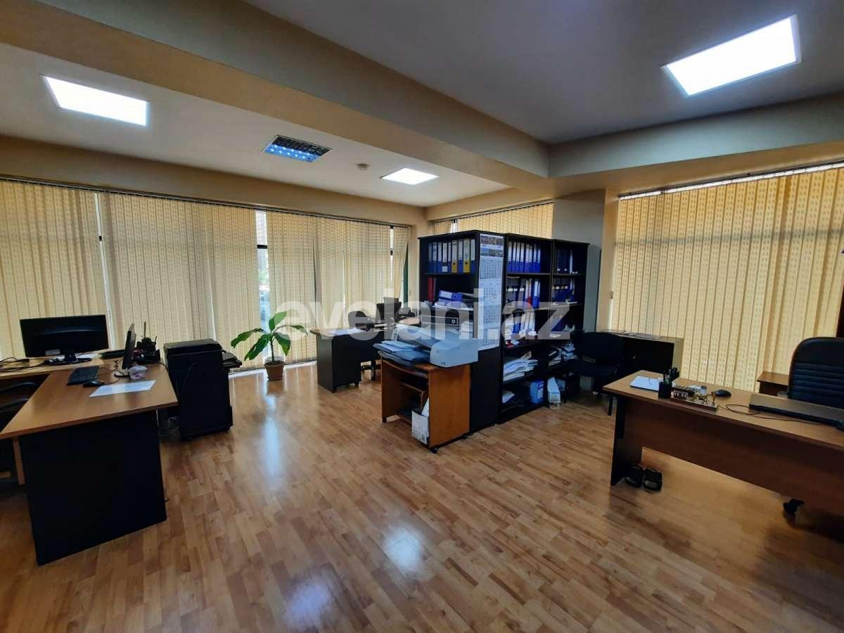 Kirayə verilir, ofis, 4 otaqlı, 180 m², Bakı, Xətai r, Şah İsmayıl Xətai m.