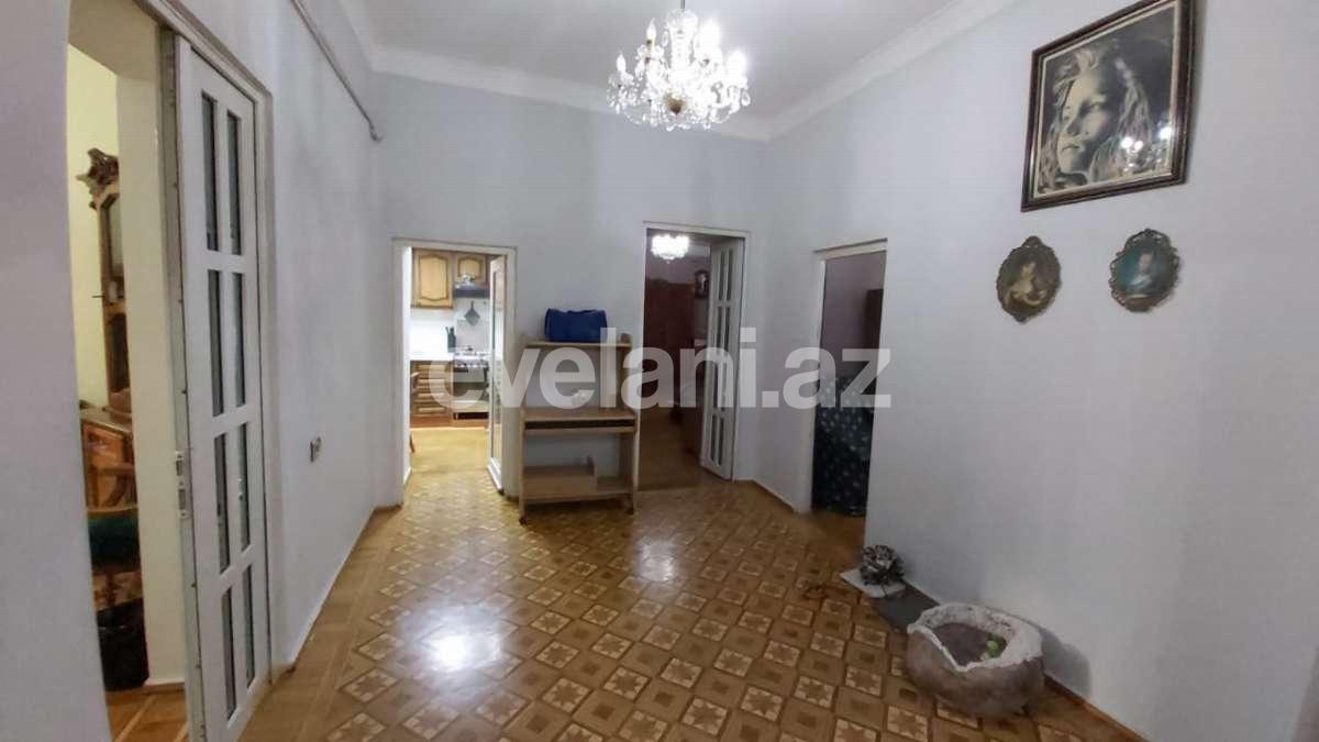 Satılır, köhnə tikili, 4 otaqlı, 113 m², Bakı, Yasamal r, Nizami m.