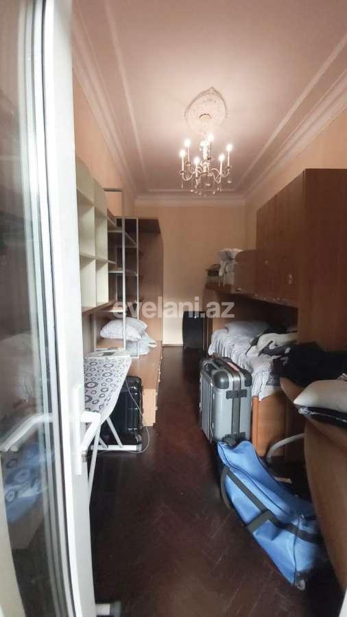 Satılır, köhnə tikili, 4 otaqlı, 113 m², Bakı, Yasamal r, Nizami m.