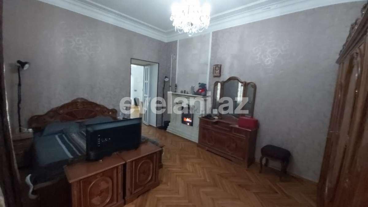 Satılır, köhnə tikili, 4 otaqlı, 113 m², Bakı, Yasamal r, Nizami m.