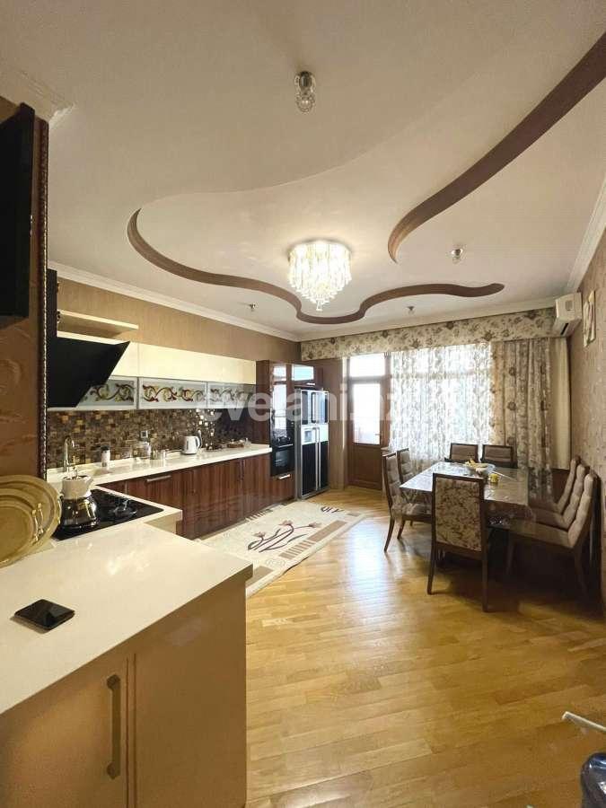 Satılır, yeni tikili, 5 otaqlı, 210 m², Bakı, Nərimanov r.
