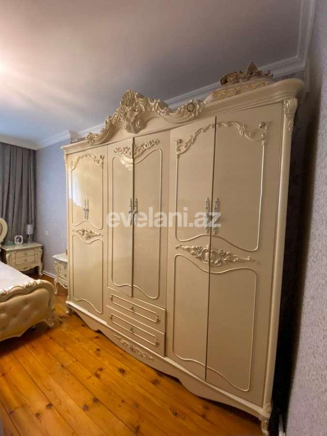 Sale, old building, 3 room, 73 m², Baku, Khatai r.