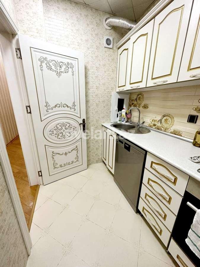 Satılır, yeni tikili, 3 otaqlı, 111 m², Bakı, Nizami r, Neftçilər m.