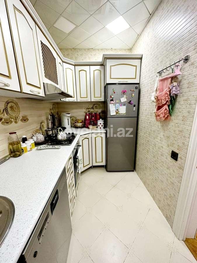 Satılır, yeni tikili, 3 otaqlı, 111 m², Bakı, Nizami r, Neftçilər m.