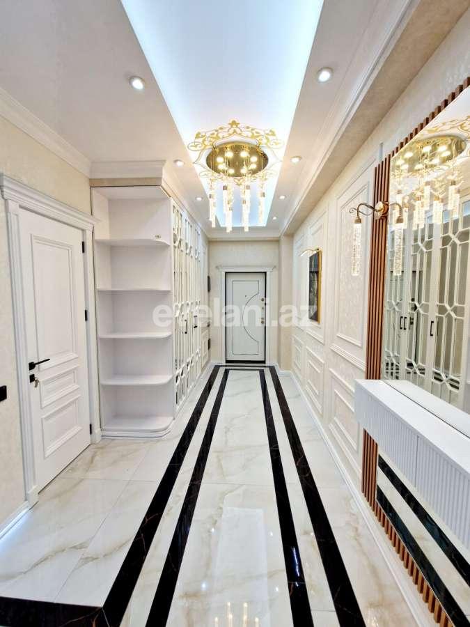 Satılır, yeni tikili, 3 otaqlı, 130 m², Bakı, Nizami r, Neftçilər m.