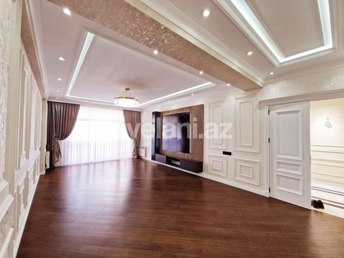 Satılır, yeni tikili, 3 otaqlı, 130 m², Bakı, Nizami r, Neftçilər m.