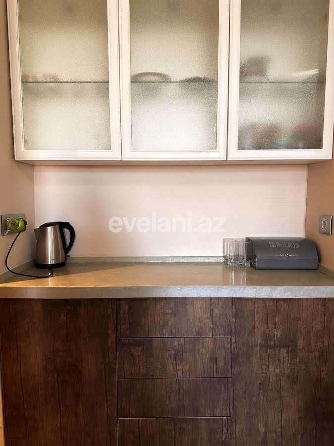 Kirayə verilir, yeni tikili, 2 otaqlı, 70 m², Bakı, Xətai r, Şah İsmayıl Xətai m.