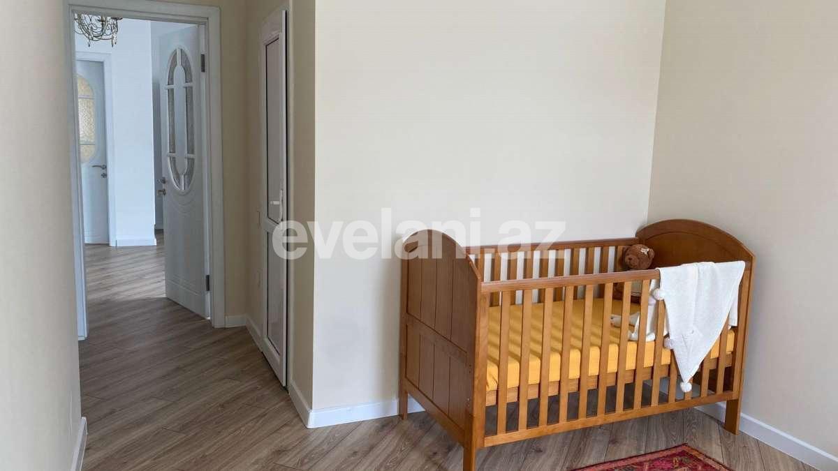 Satılır, həyət evi / bağ, 6 otaqlı, 210 m², Bakı, Səbail r, Badamdar q.