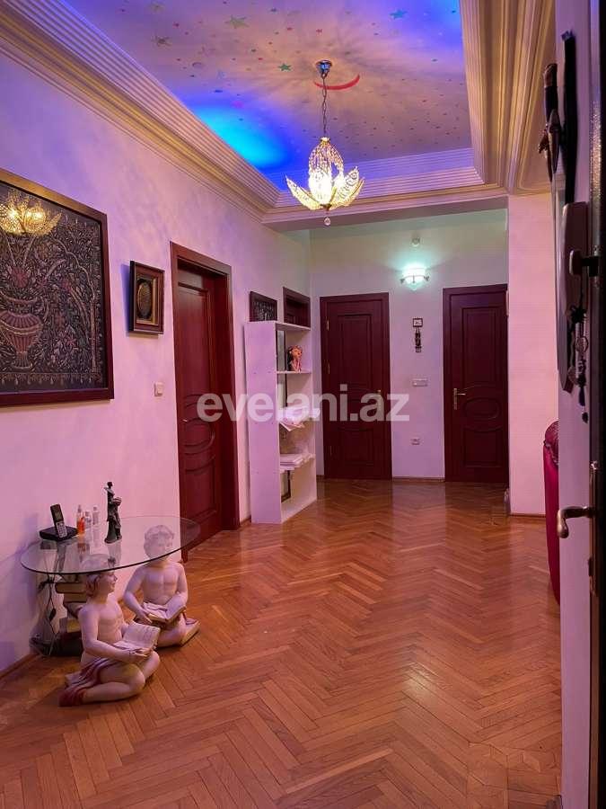 Satılır, yeni tikili, 4 otaqlı, 147 m², Bakı, Nəsimi r.
