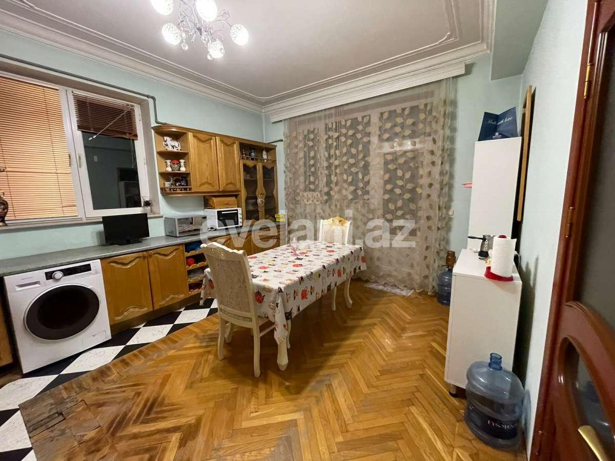 Satılır, yeni tikili, 4 otaqlı, 147 m², Bakı, Nəsimi r.