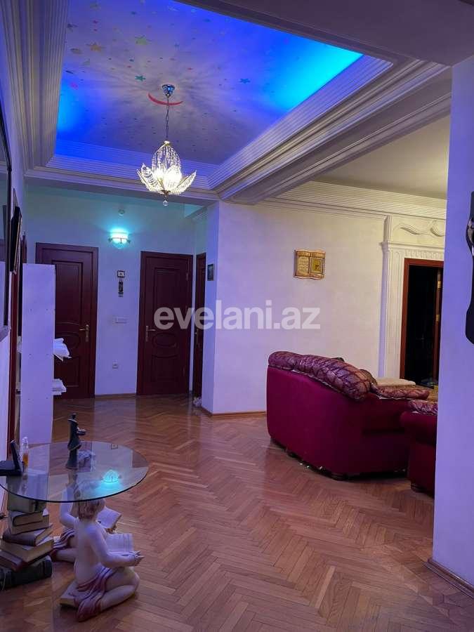 Satılır, yeni tikili, 4 otaqlı, 147 m², Bakı, Nəsimi r.
