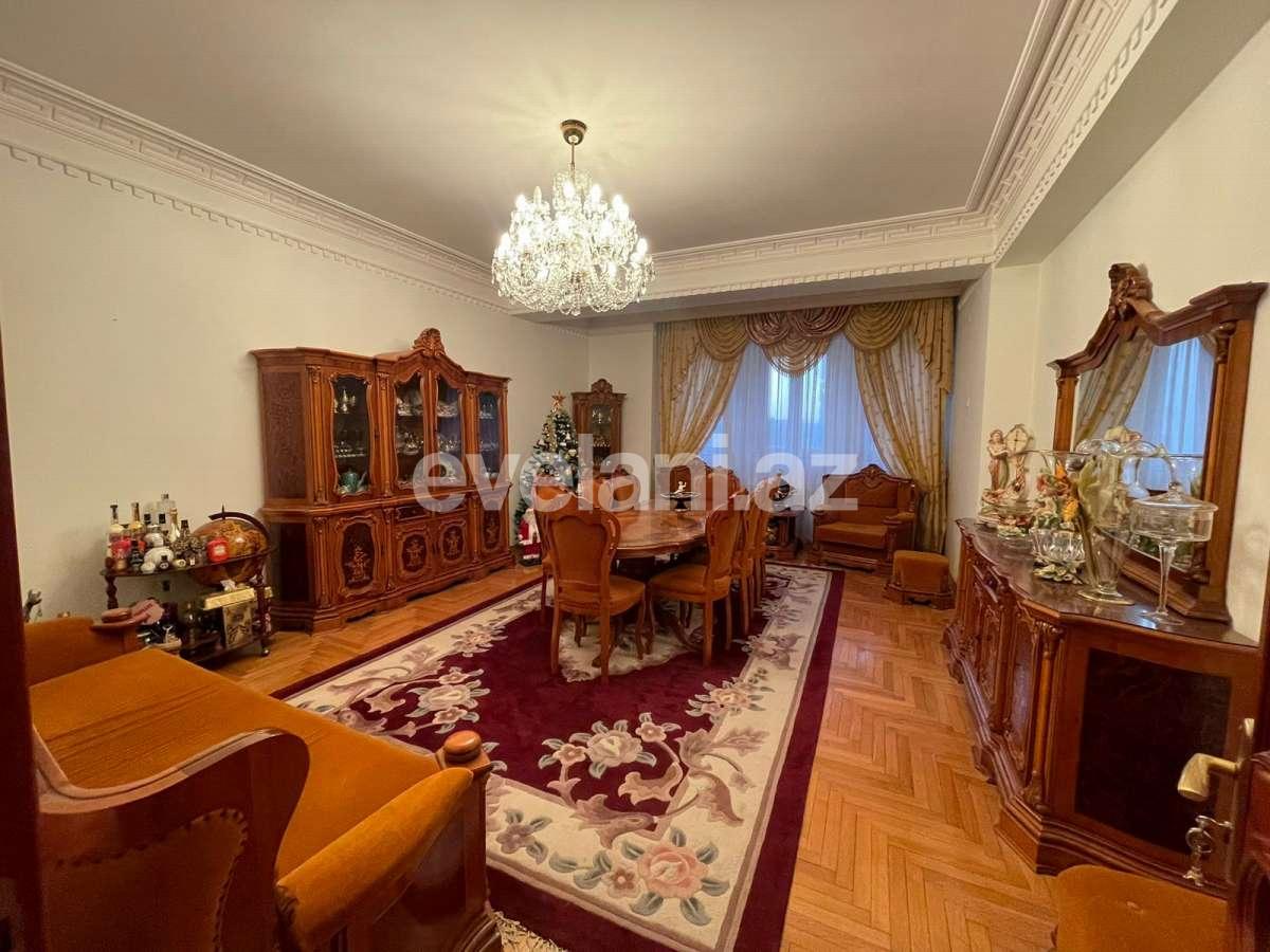 Satılır, yeni tikili, 4 otaqlı, 147 m², Bakı, Nəsimi r.