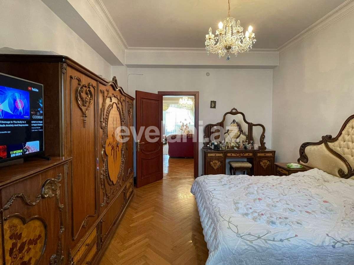 Satılır, yeni tikili, 4 otaqlı, 147 m², Bakı, Nəsimi r.
