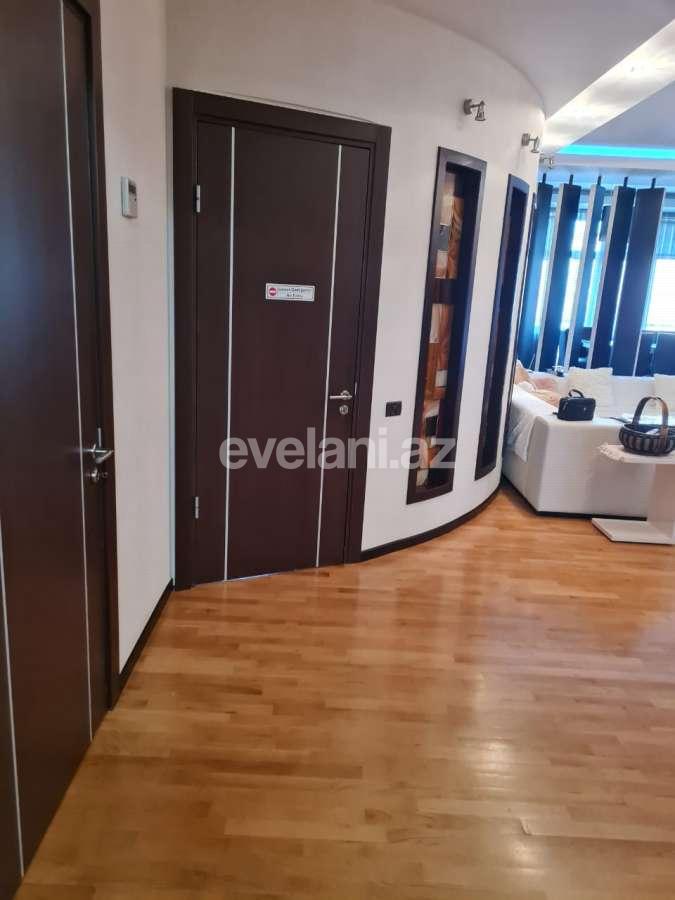 Satılır, yeni tikili, 5 otaqlı, 250 m², Bakı, Yasamal r, Yasamal q, Elmlər Akademiyası m.