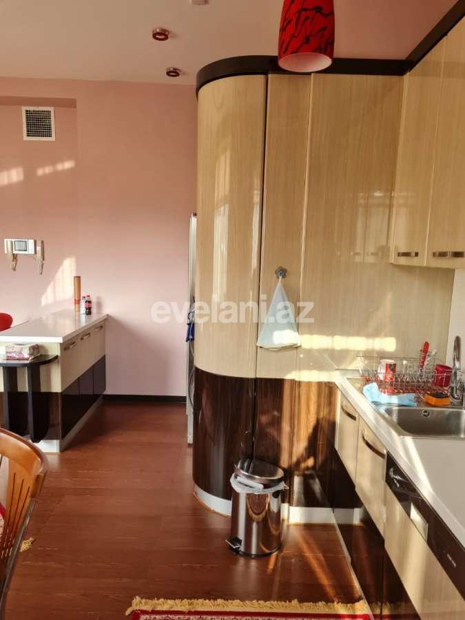 Satılır, yeni tikili, 5 otaqlı, 250 m², Bakı, Yasamal r, Yasamal q, Elmlər Akademiyası m.