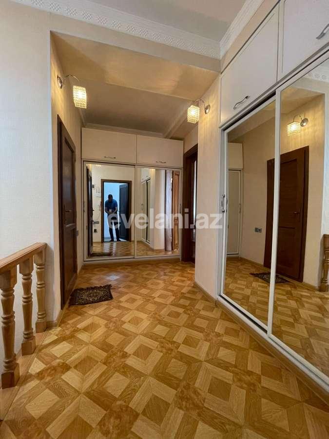 Satılır, yeni tikili, 6 otaqlı, 125 m², Bakı, Nizami r, 8-ci kilometr q, Neftçilər m.