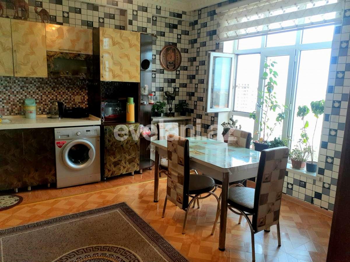Satılır, yeni tikili, 6 otaqlı, 125 m², Bakı, Nizami r, 8-ci kilometr q, Neftçilər m.