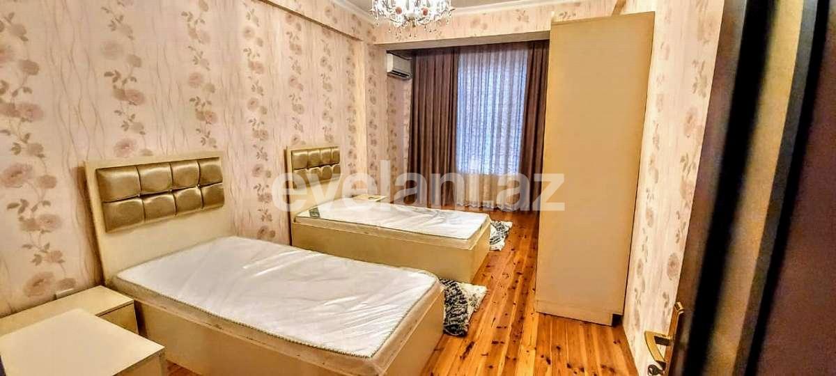 Satılır, yeni tikili, 3 otaqlı, 140 m², Bakı, Nizami r, Neftçilər m.