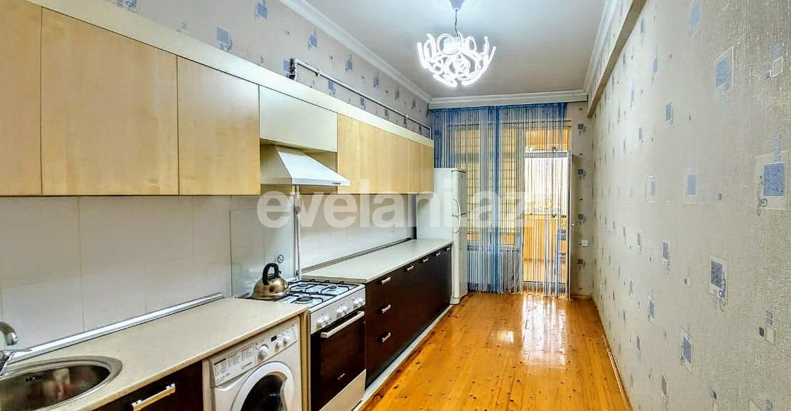 Satılır, yeni tikili, 3 otaqlı, 140 m², Bakı, Nizami r, Neftçilər m.