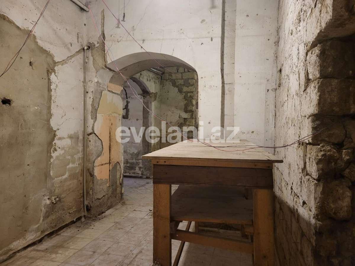 Kirayə verilir, obyekt, 400 m², Bakı, Səbail r, İçəri Şəhər m.