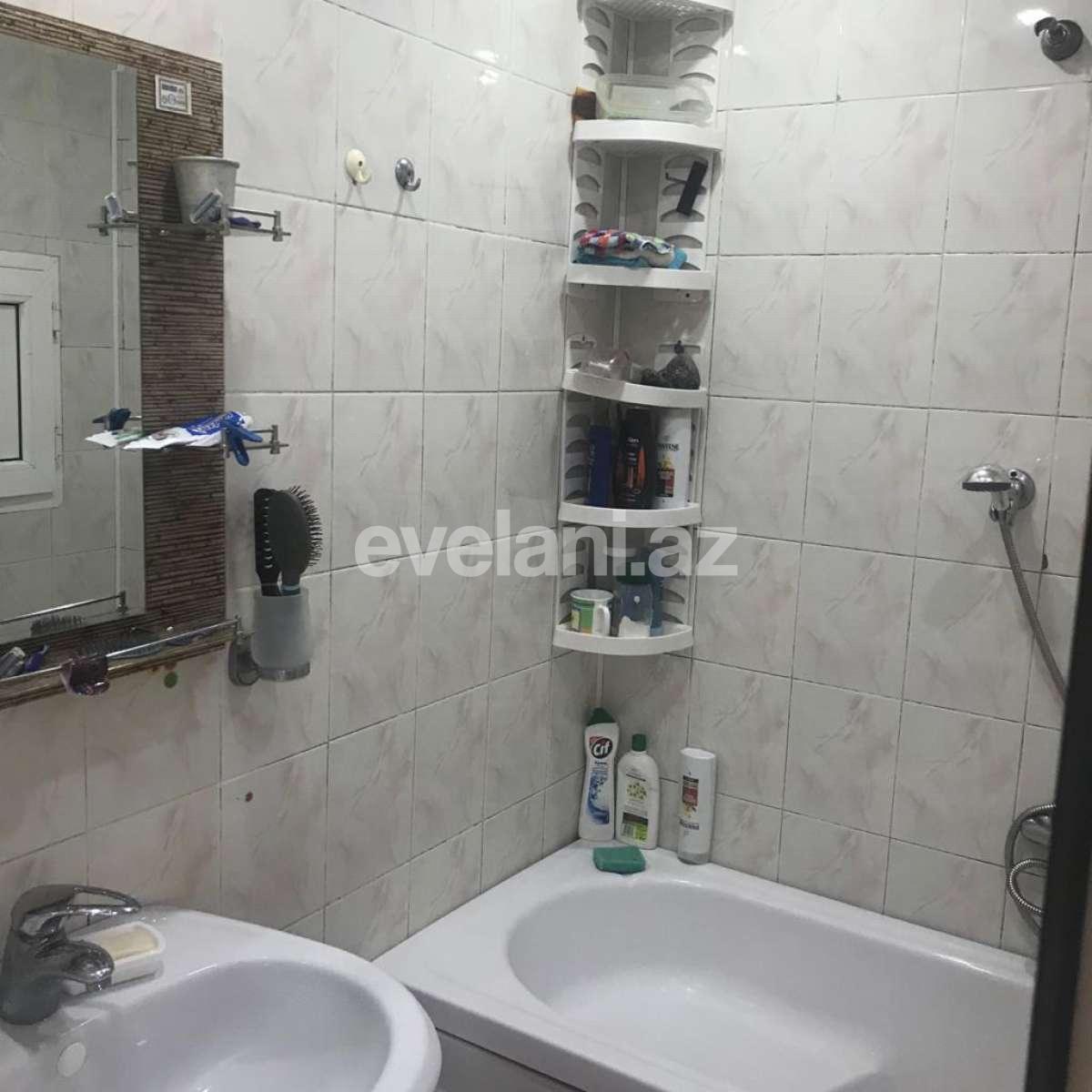 Satılır, köhnə tikili, 2 otaqlı, 49.99 m², Bakı, Binəqədi r, 9-cu mikrorayon q.