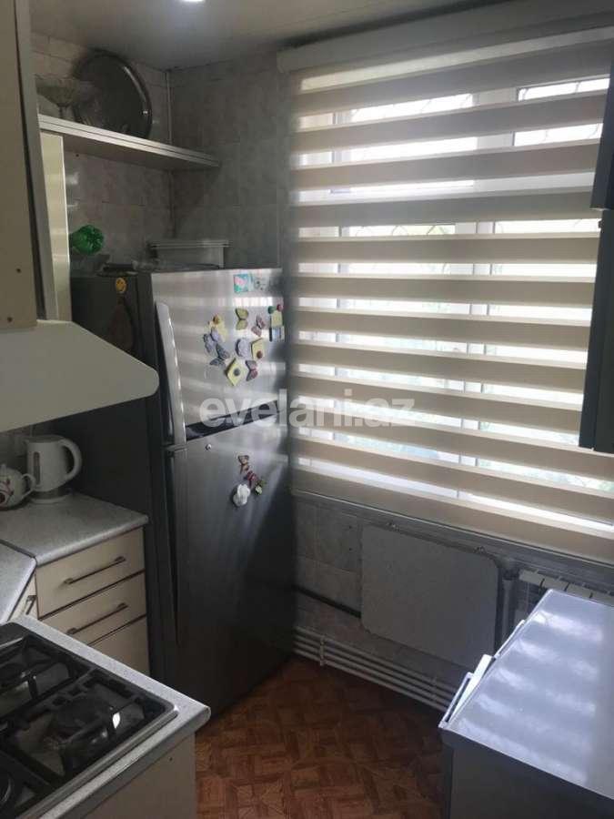 Satılır, köhnə tikili, 2 otaqlı, 49.99 m², Bakı, Binəqədi r, 9-cu mikrorayon q.